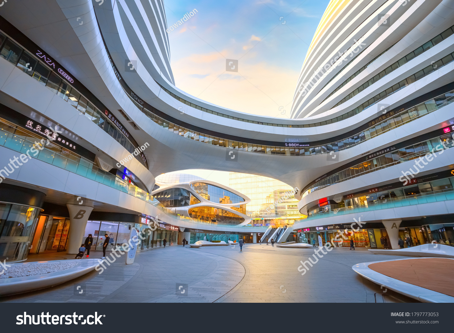 7,725 Mall future Images, Stock Photos & Vectors | Shutterstock