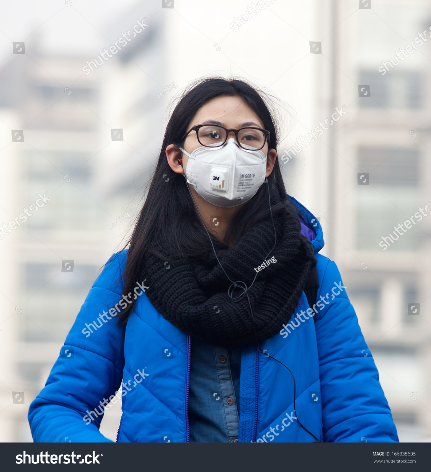 Beijingdec 8 Woman Face Mask Seen の写真素材 今すぐ編集