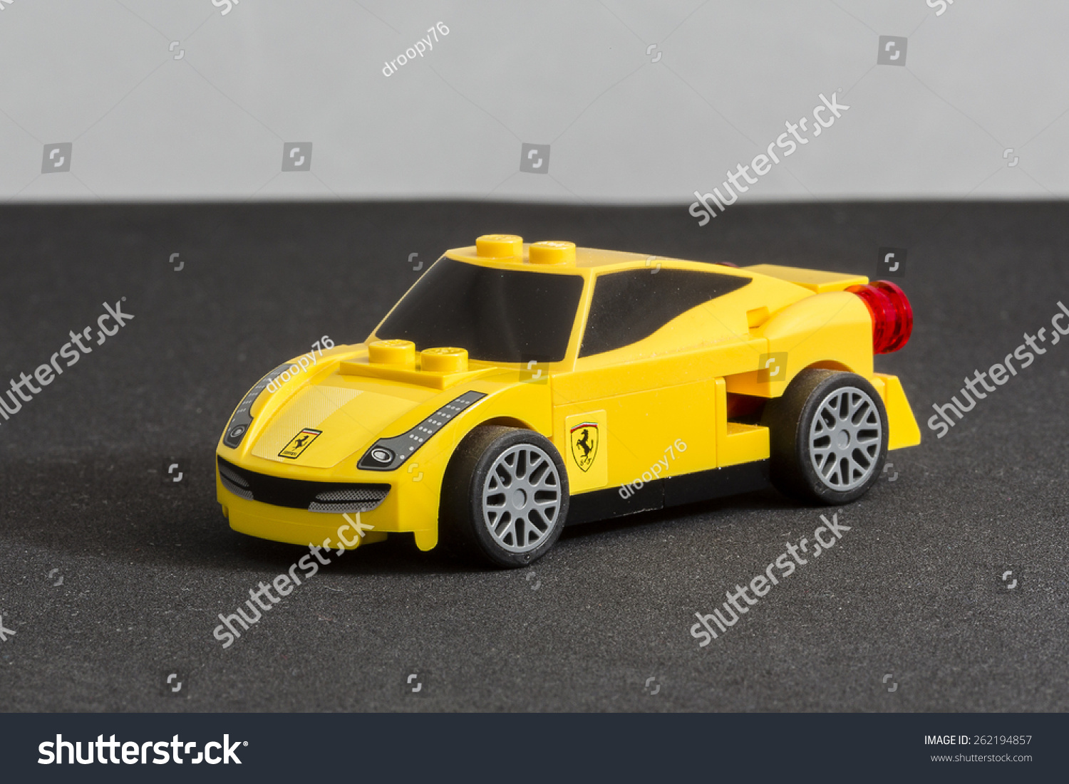 lego yellow ferrari