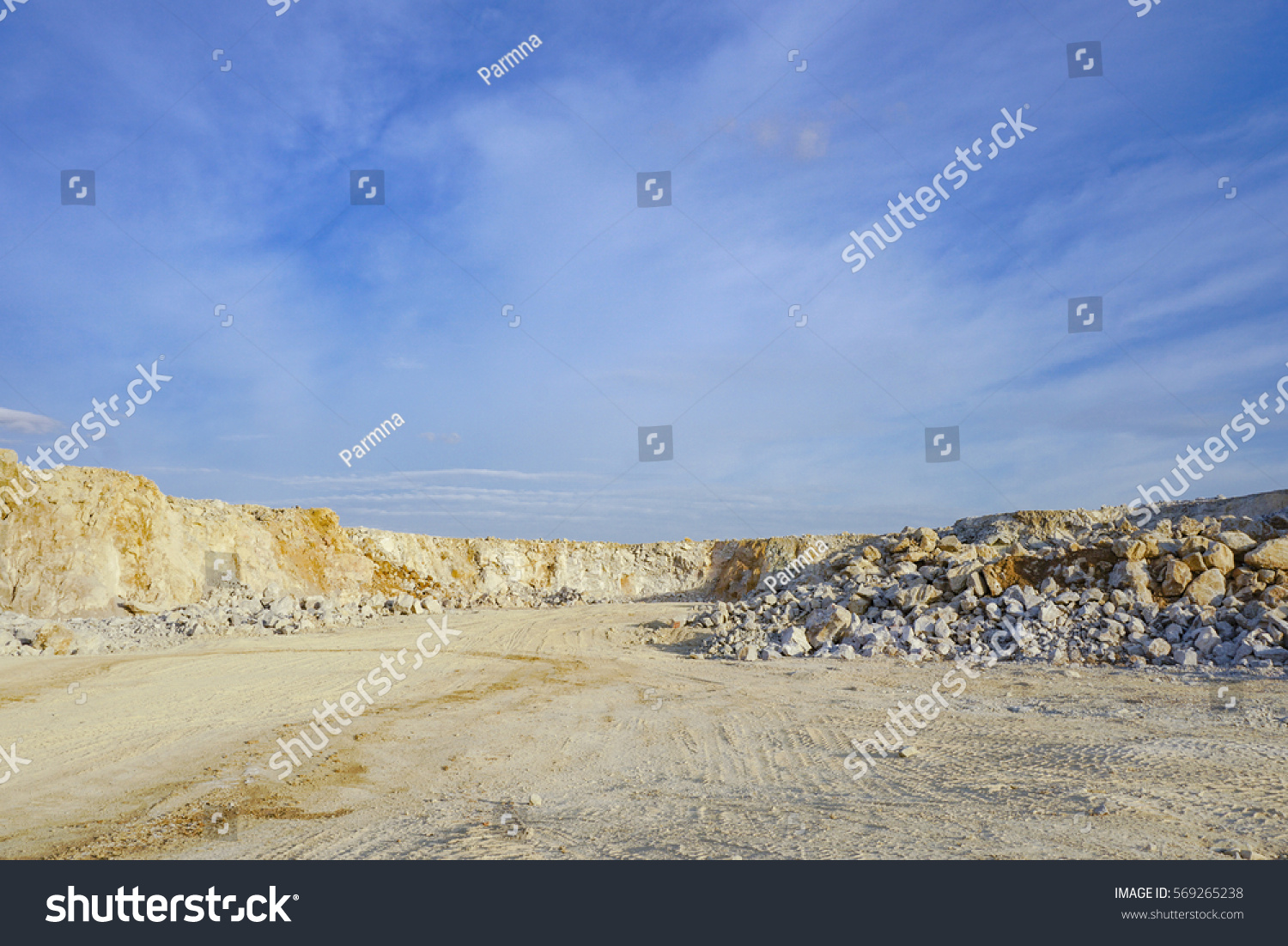 Bench Limestone Quarry Mining Stock Photo Edit Now 569265238