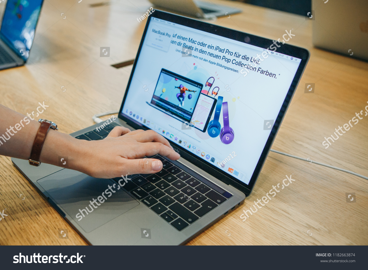 Berlin August 29 2018 Buyer Chooses Stock Photo Edit Now 1182663874