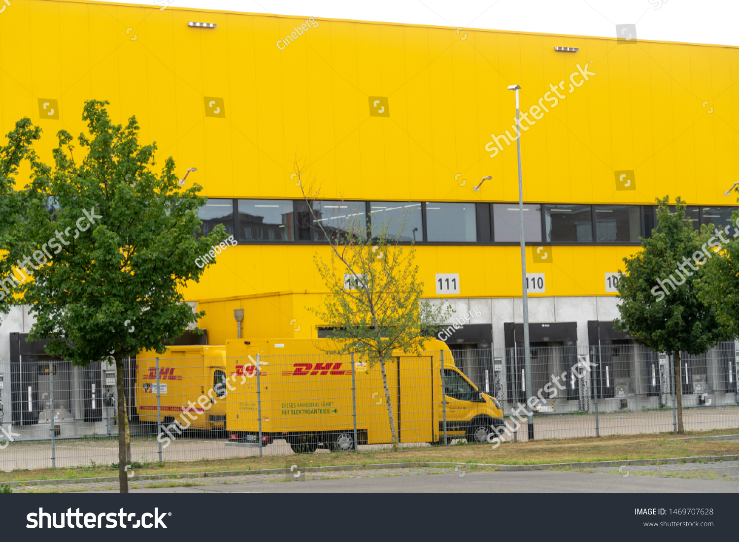 Berlin Germany July 30 19 Dhl Stock Photo Edit Now