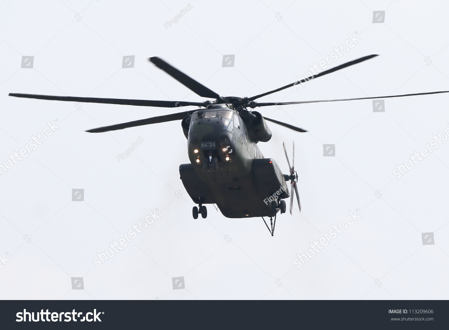 4,154 Helicopter sikorsky Images, Stock Photos & Vectors | Shutterstock