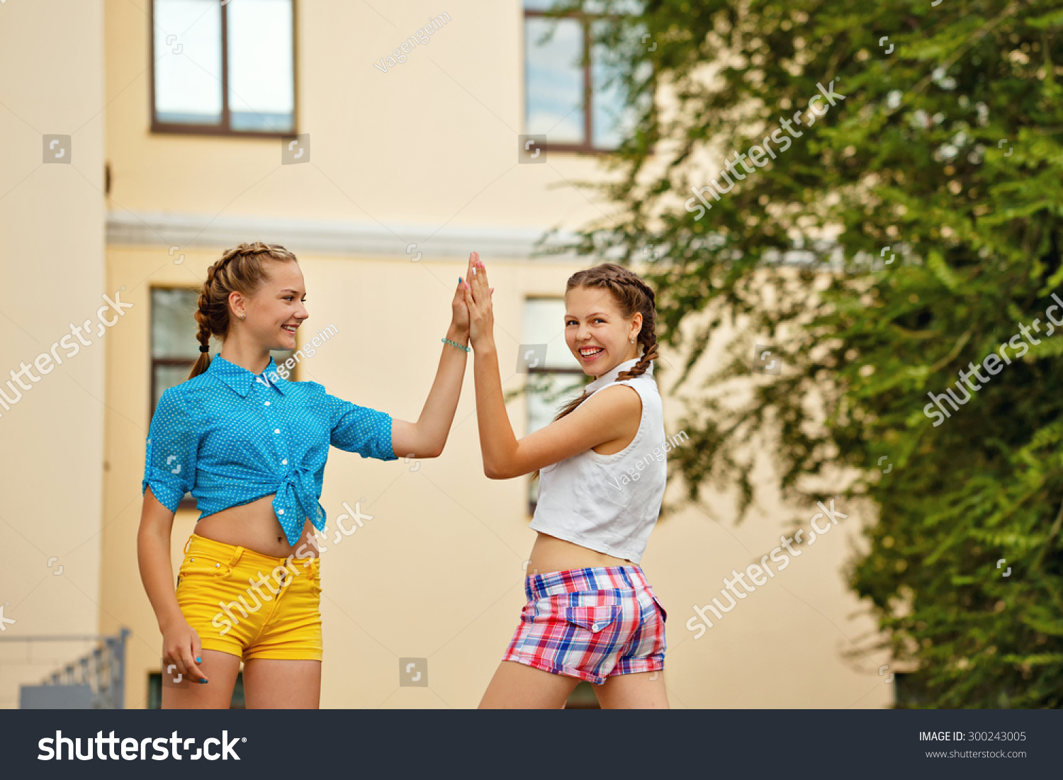 Tipsclass Fashion to night out denim skirt, Black and white prom suits Milan ss moschino fashion week, Prom Curly hairstyles with braid pictures