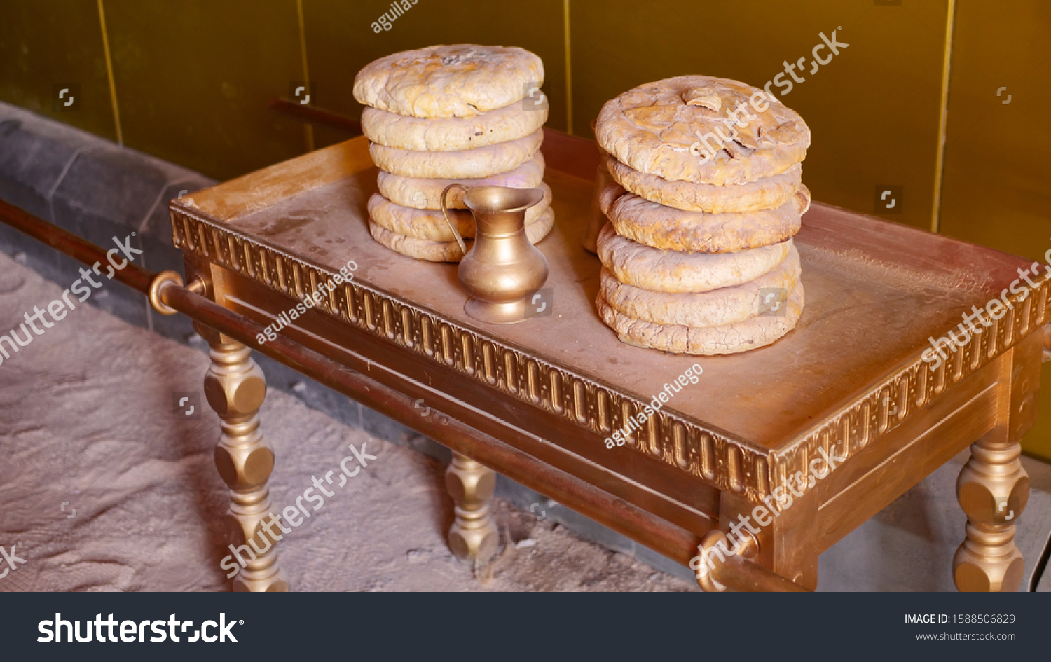 Bible Tabernacle Table Showbread Foto Stok 1588506829 | Shutterstock