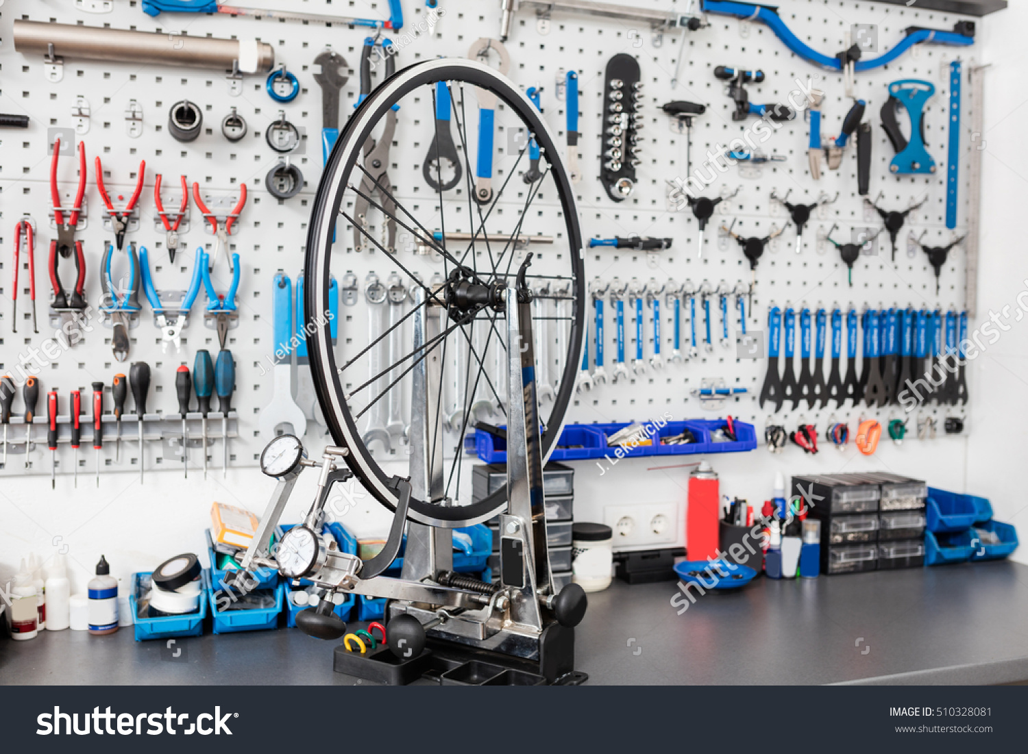 bike mechanic tools