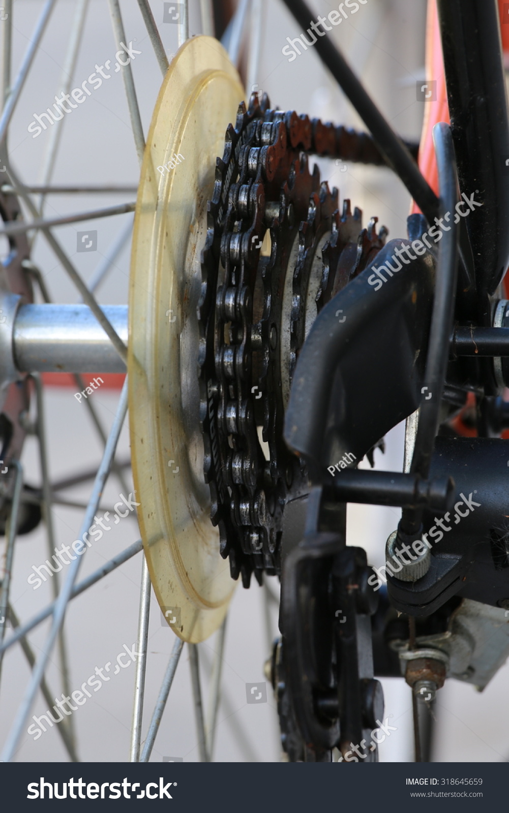 bicycle transmission system