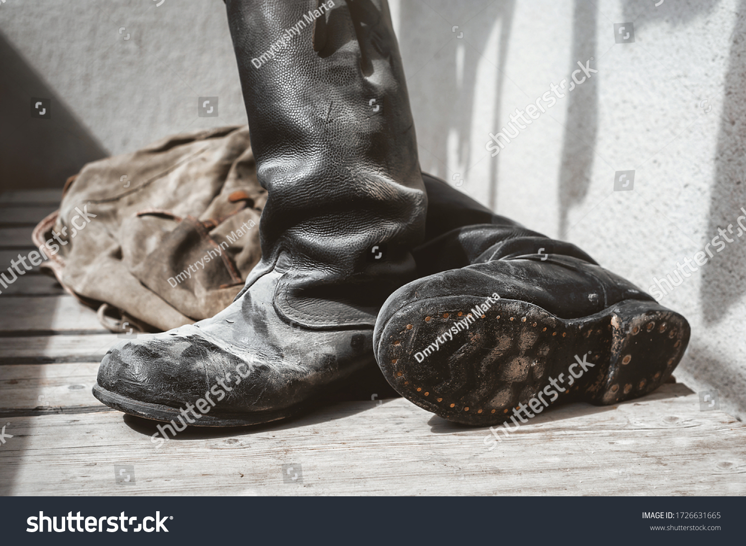 22 Vintage russian high boots Images, Stock Photos & Vectors | Shutterstock