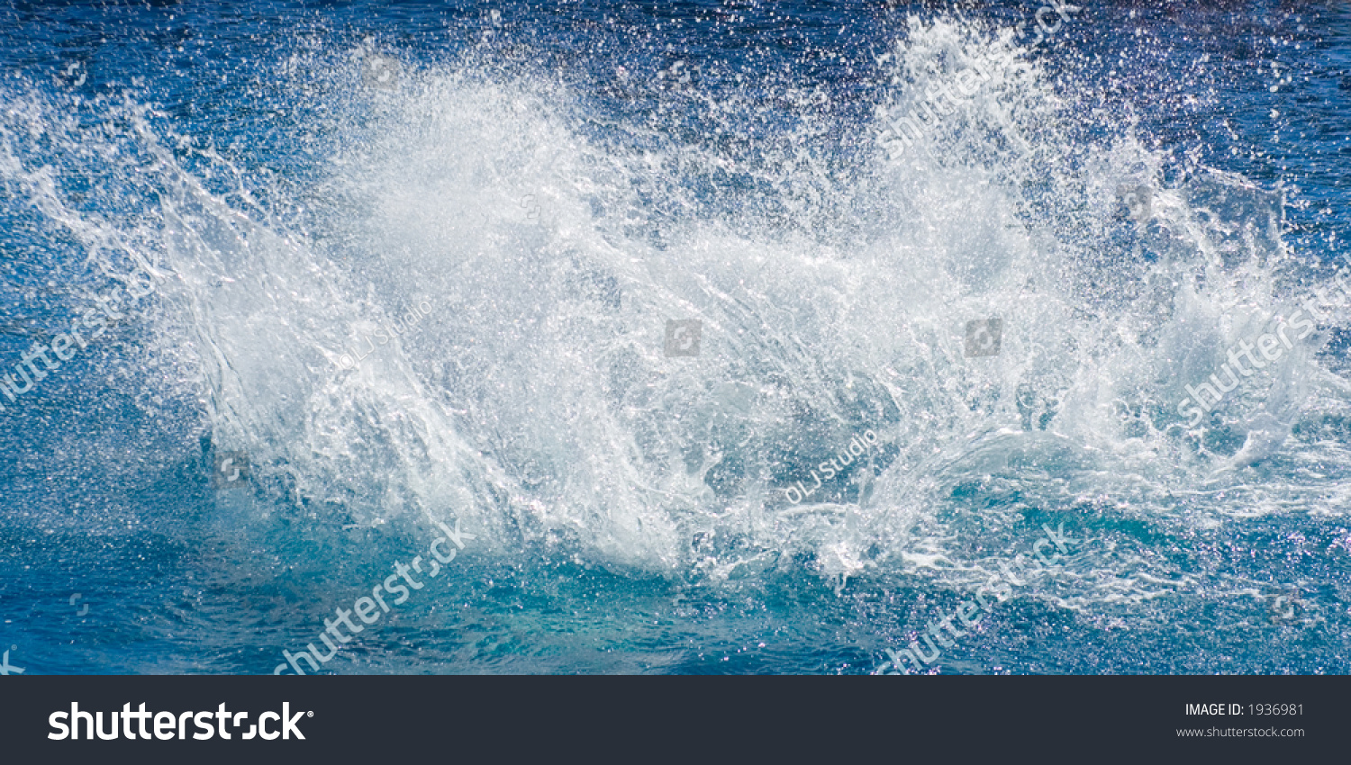 Pool Water Splash big water splash pool stock photo 1936981 - shutterstock Pool Water Splash big water splash pool stock photo 1936981 - shutterstock