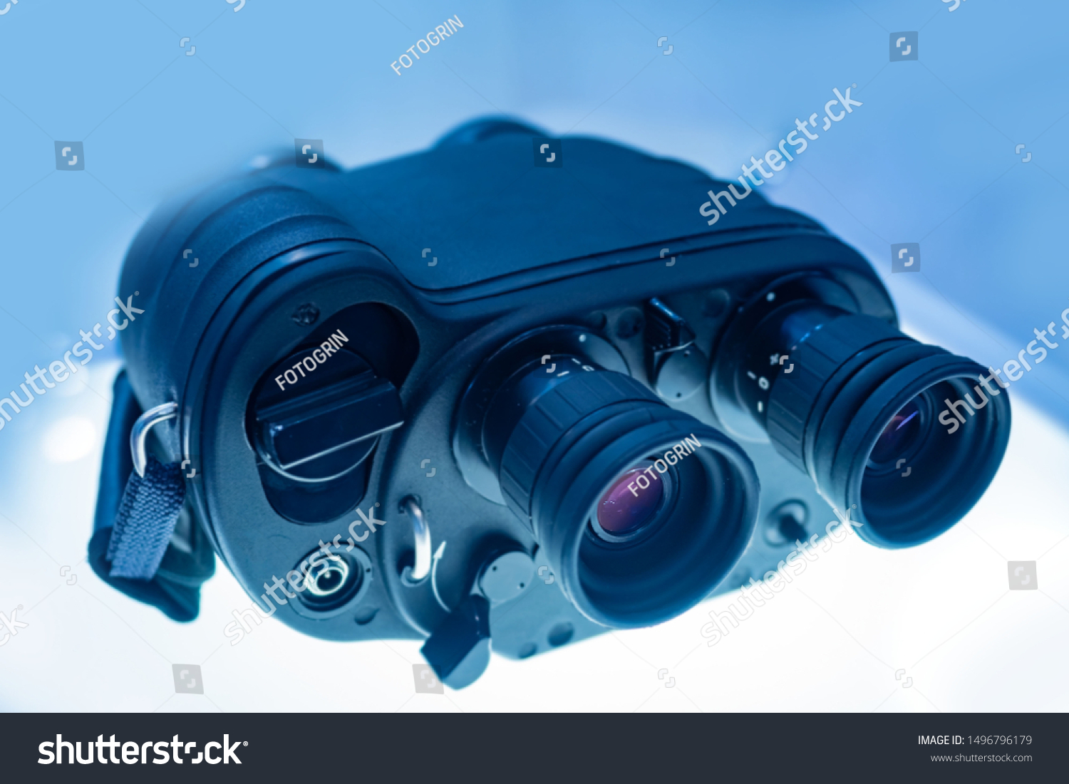 binoculars with rangefinder and night vision
