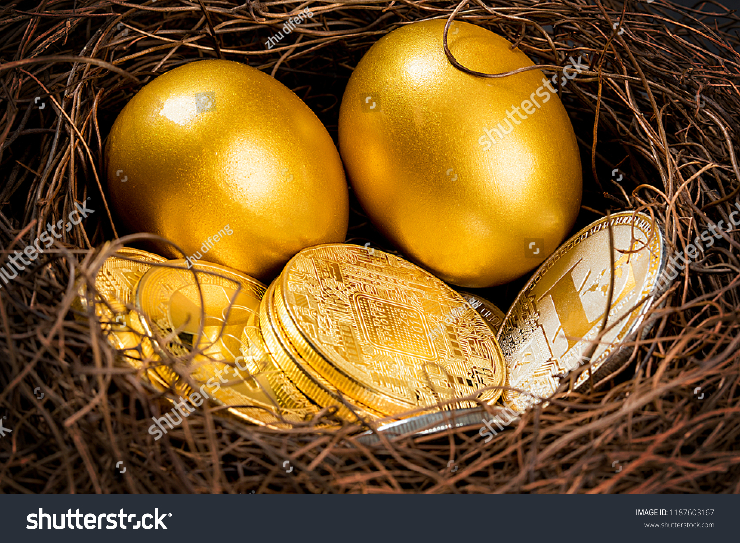  Gold Classic  Template Design Featuring Bitcoin Cryptocurrency Digital Bit Coin