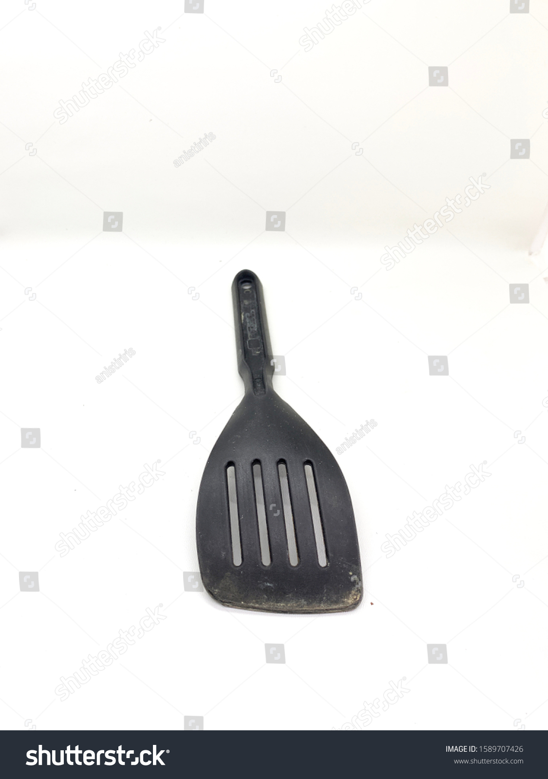 what is a plastic spatula used for