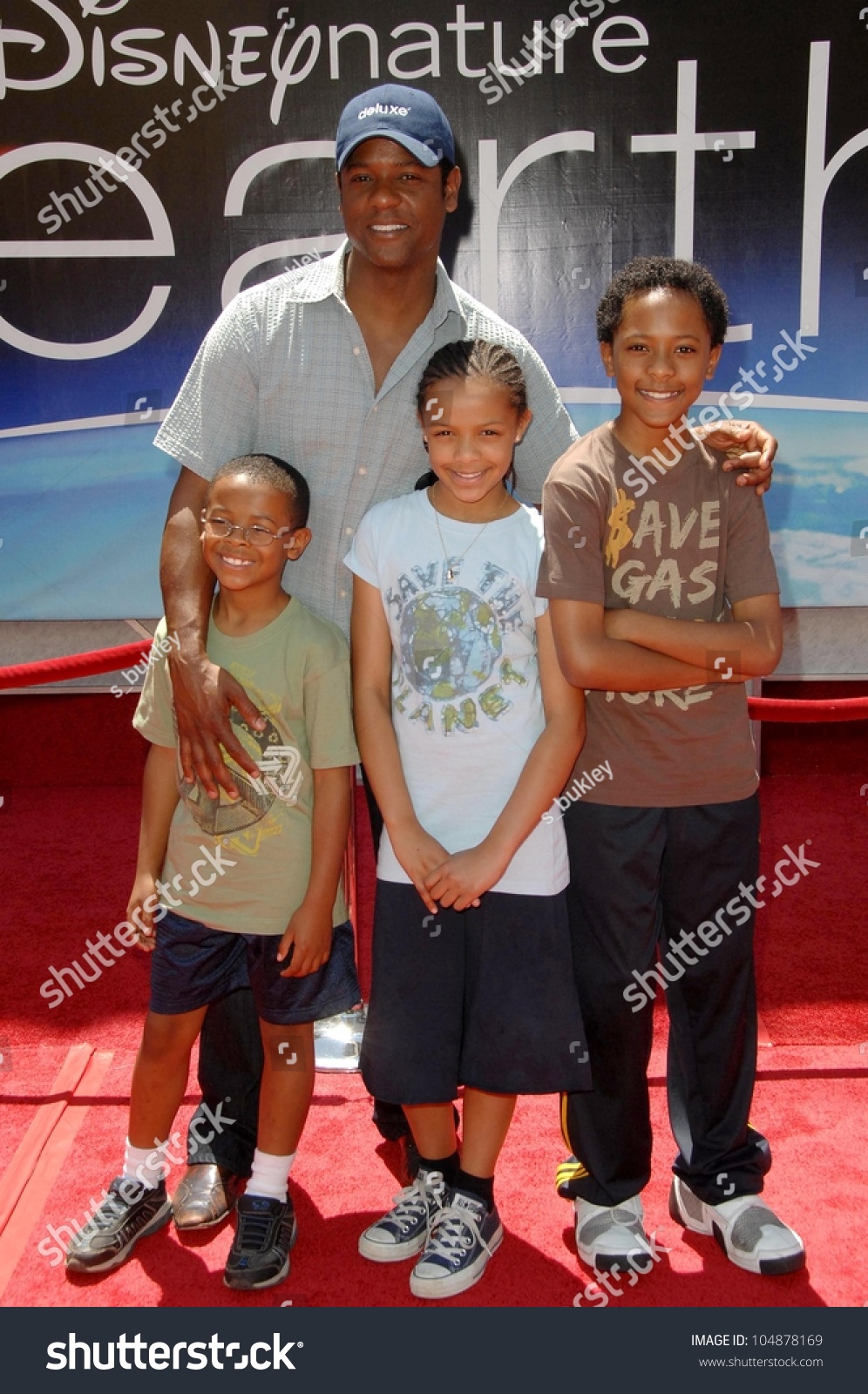 Blair Underwood Family World Premiere Earth Stock Photo 104878169 ...