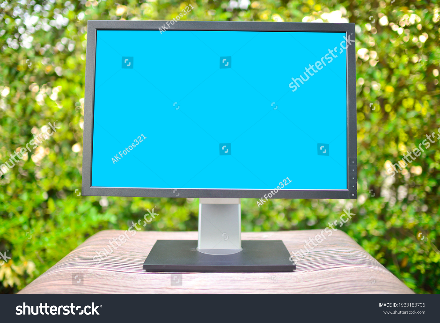 blank-computer-screen-desktopempty-space-modern-stock-photo-1933183706