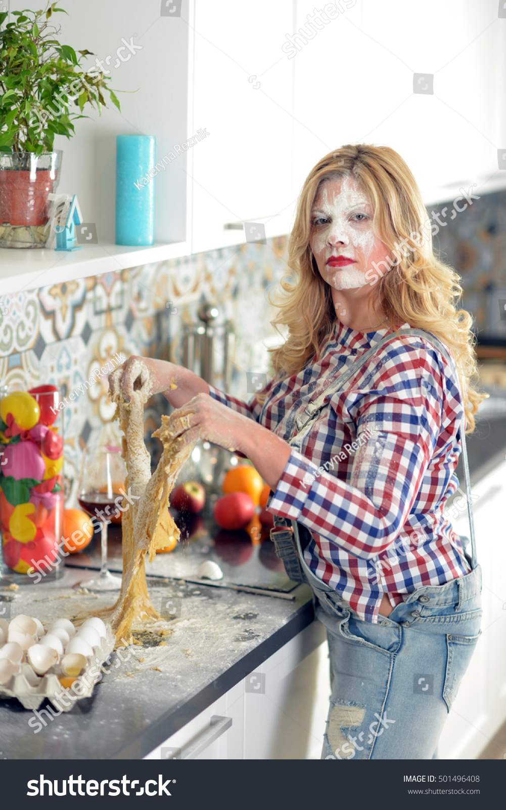 Blonde Woman Prepares Pie Kitchen On Stock Photo Edit Now 501496408