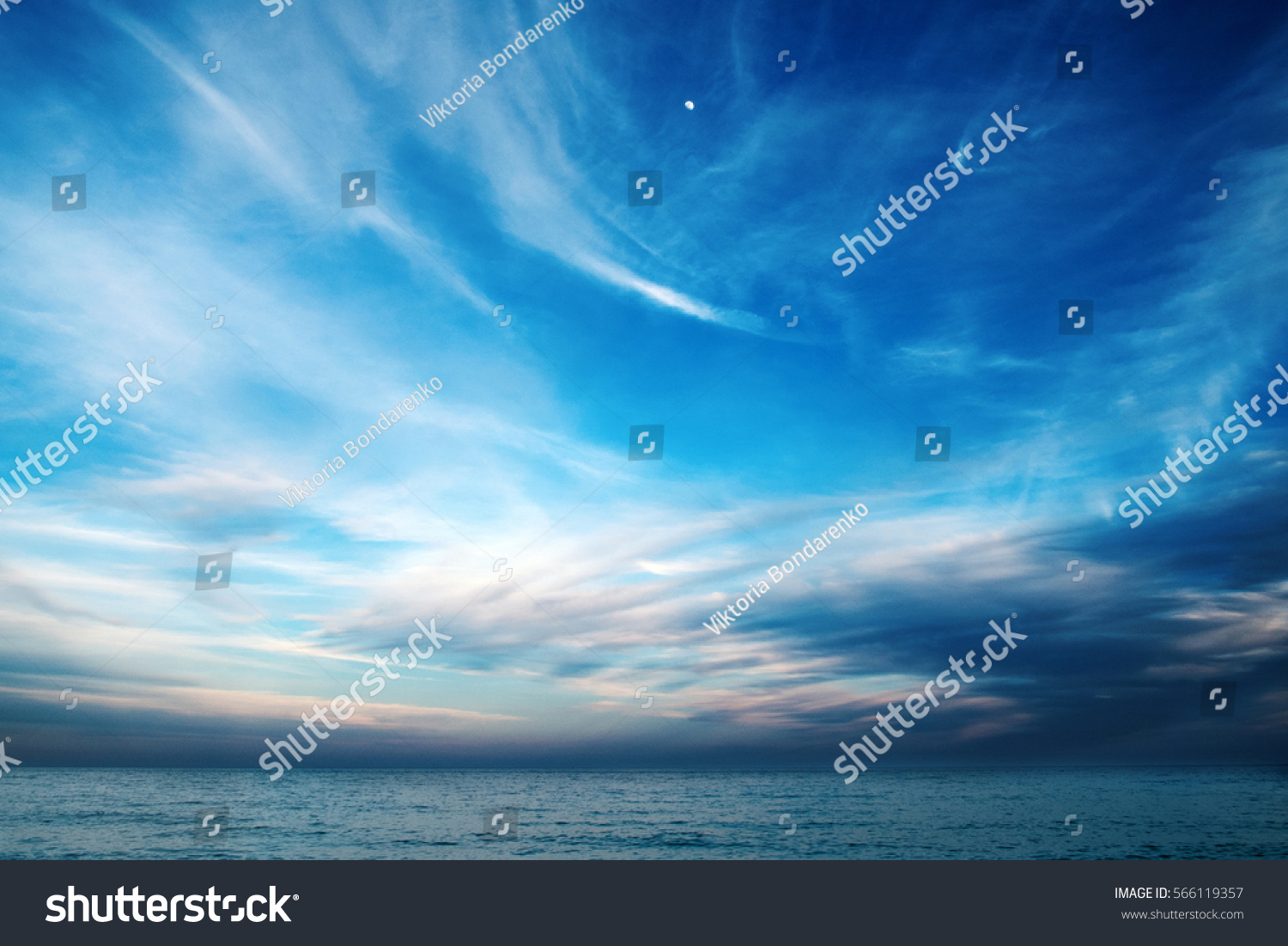 海の上に青い空と雲 壁紙 シースケープ 背景 の写真素材 今すぐ 海の上に青い空と雲 壁紙 シースケープ 背景 の写真素材 今すぐ