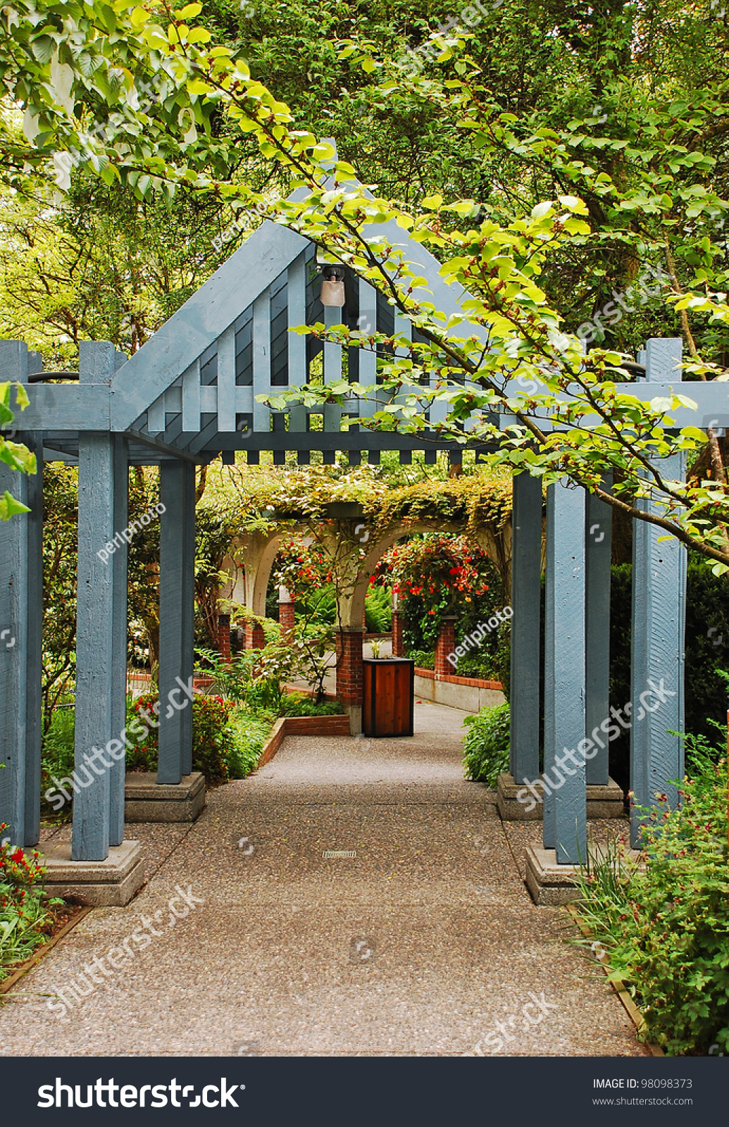 Blue Wooden Arch Over Botanical Garden Path Stock Photo 98098373 ...