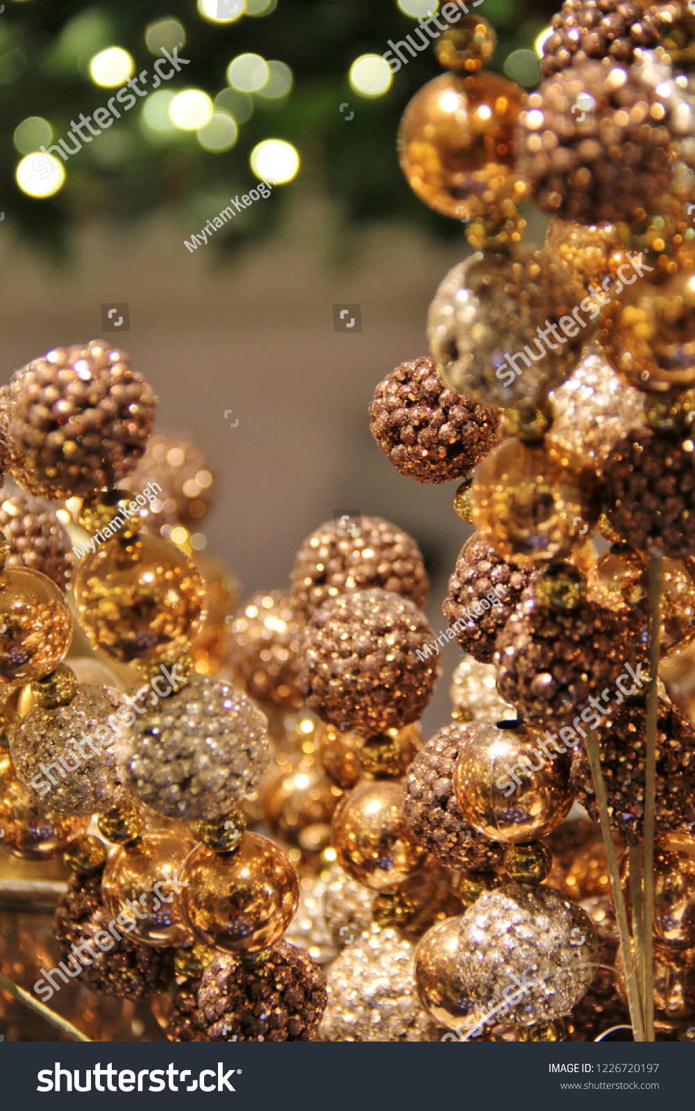 gold and silver christmas baubles