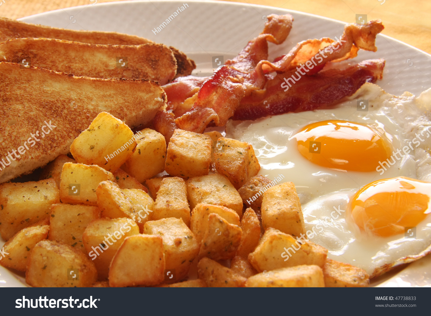Breakfast Eggs Bacon Toast Hash Browns Stock Photo Edit Now 47738833