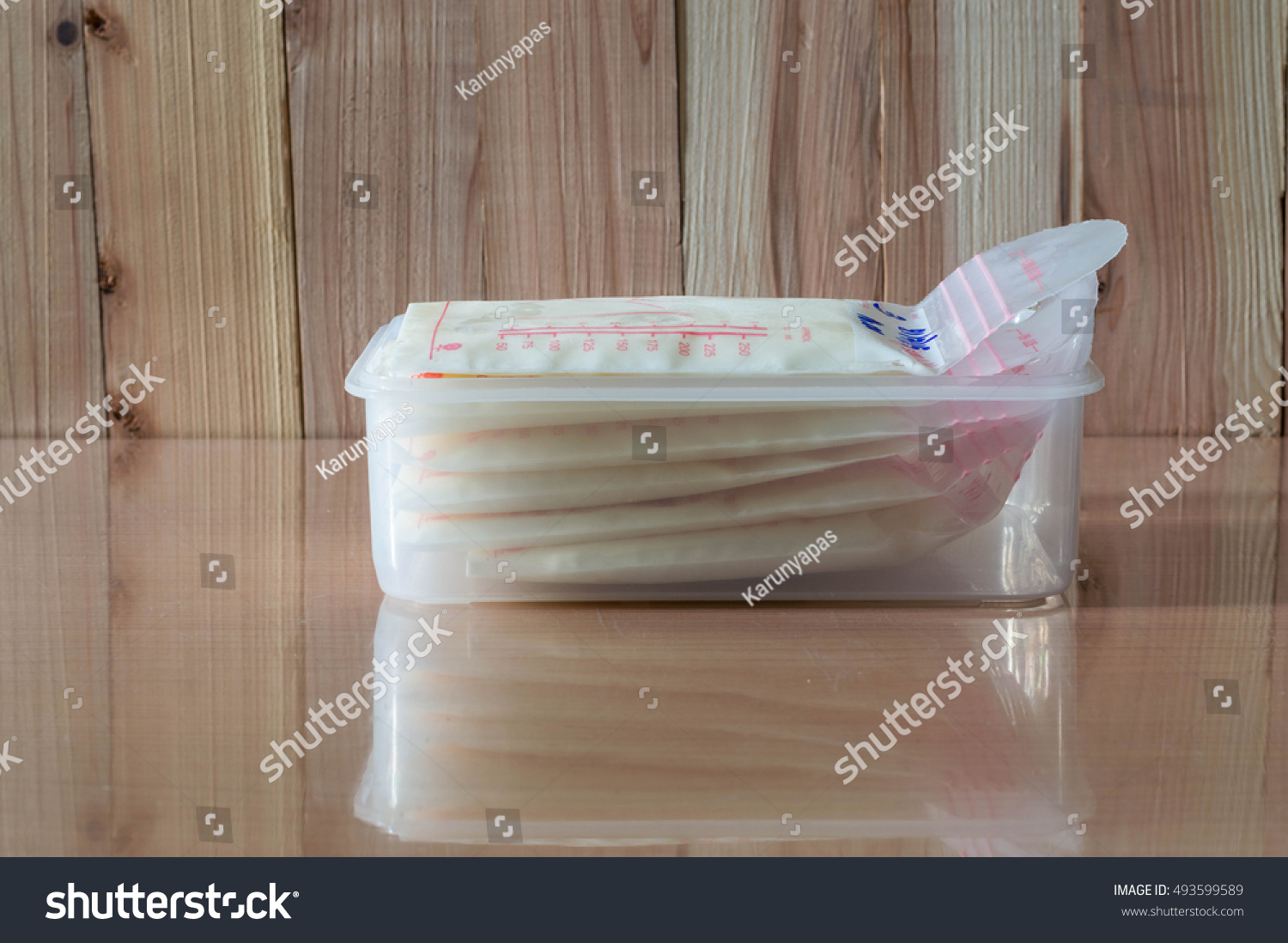 Breast Milk Bottle Baby Frozen Milk Stock Photo 493599589 Shutterstock breast-milk-bottle-baby-frozen-milk-stock-photo-493599589-shutterstock