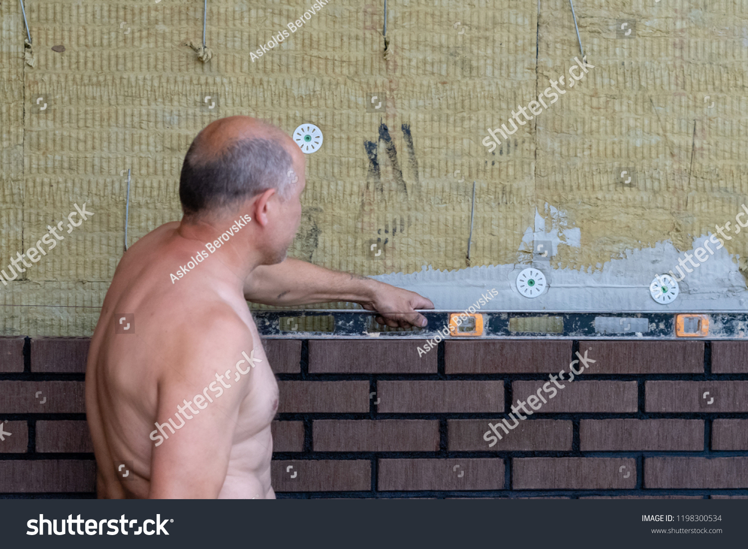 bricklayers spirit level