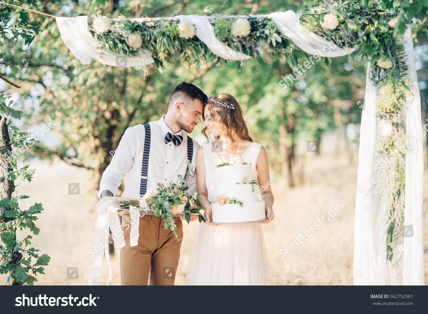 2,532,255 Summer wedding Images, Stock Photos & Vectors | Shutterstock