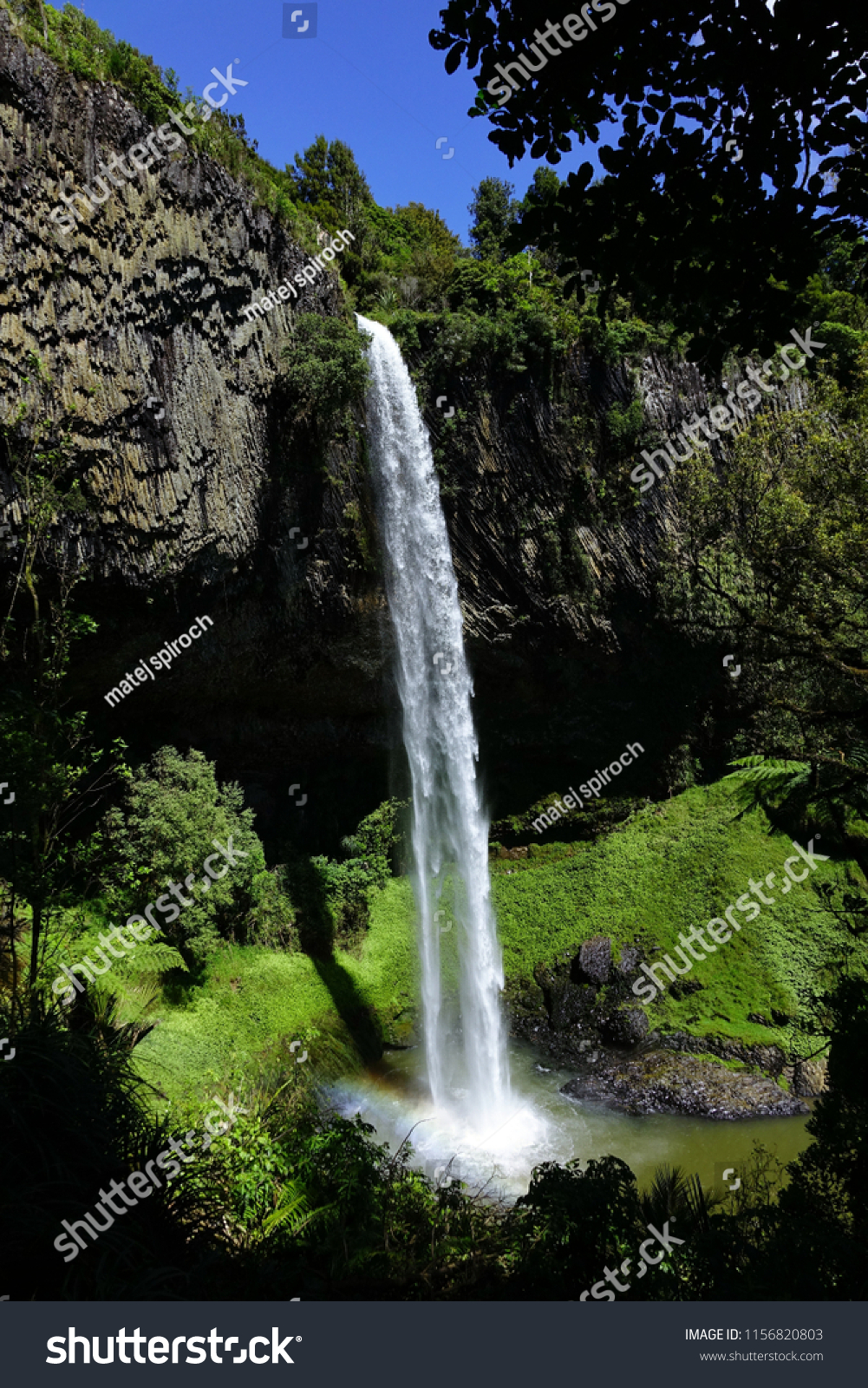 Brides Veil Water Falls Between Rocks Stock Photo Edit Now