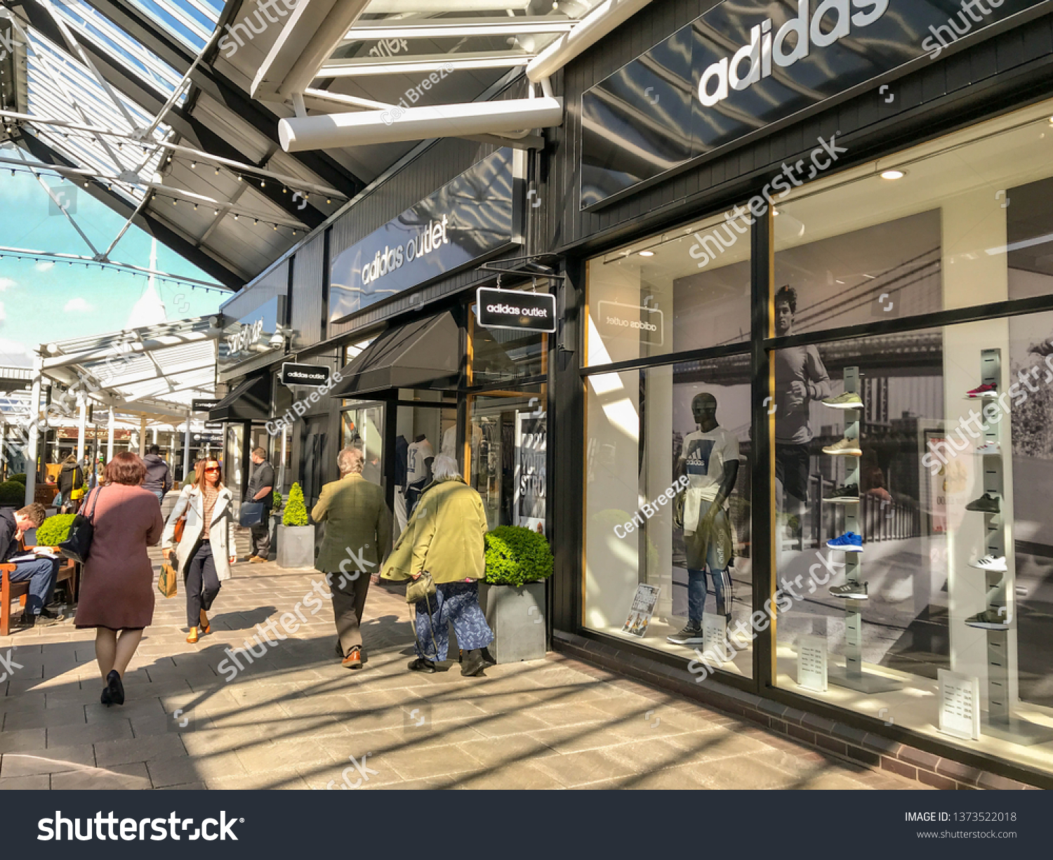 Bridgend Wales March 2019 Shoppers 