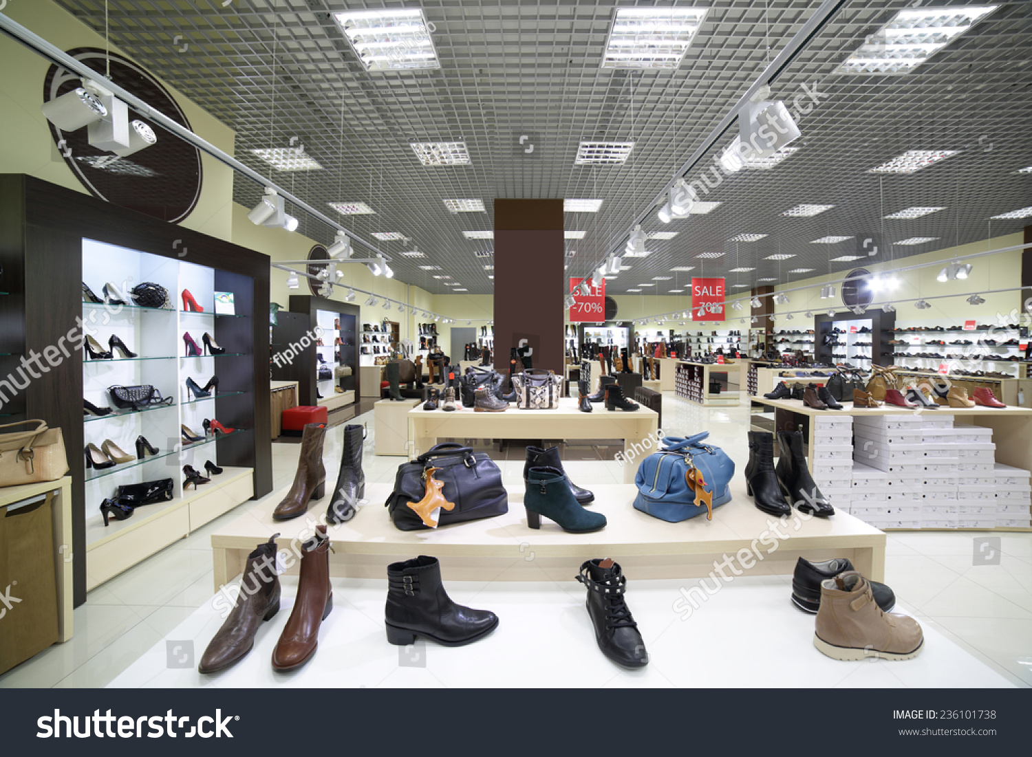 Bright Fashionable Interior Shoe Store Modern Stock Photo 236101738 ...