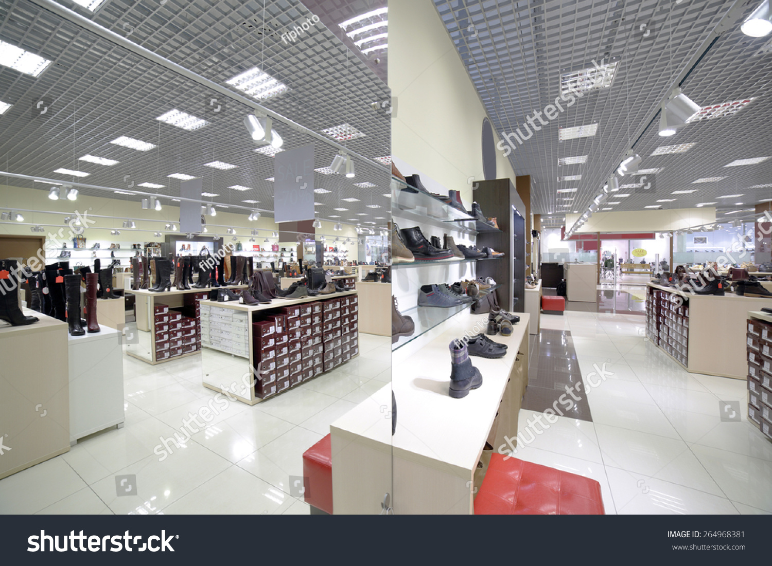 Bright And Fashionable Interior Of Shoe Store In Modern Mall Stock ...