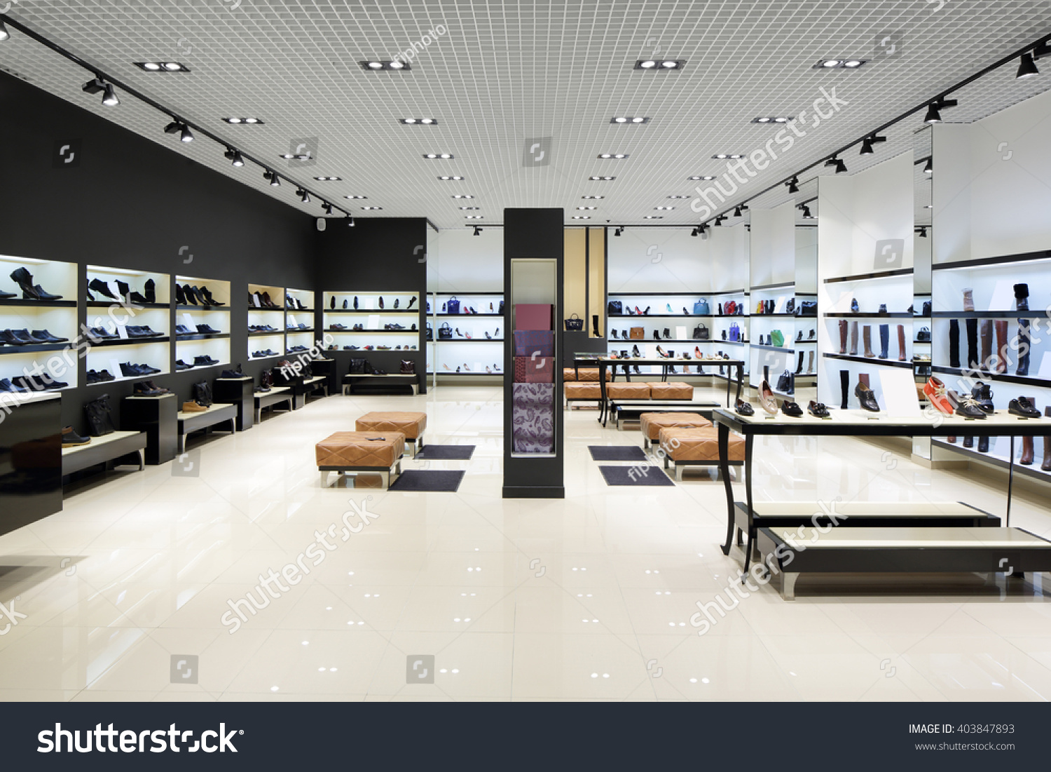 Bright And Fashionable Interior Of Shoe Store In Modern Mall Stock ...