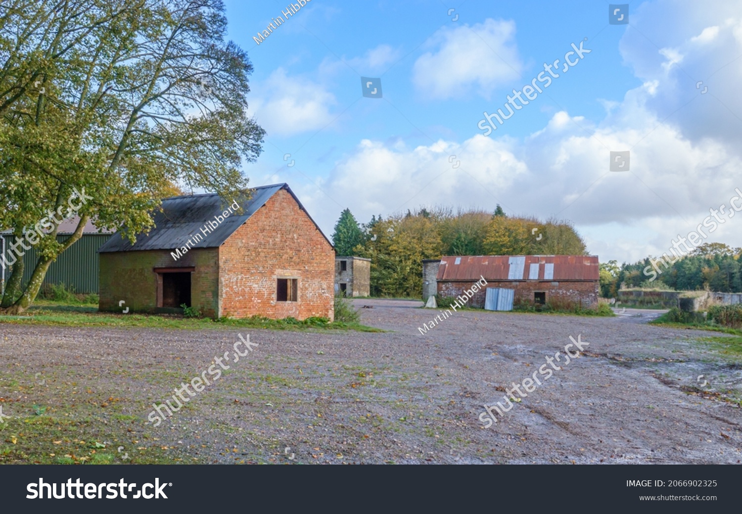 211 Office outbuilding Images, Stock Photos & Vectors | Shutterstock