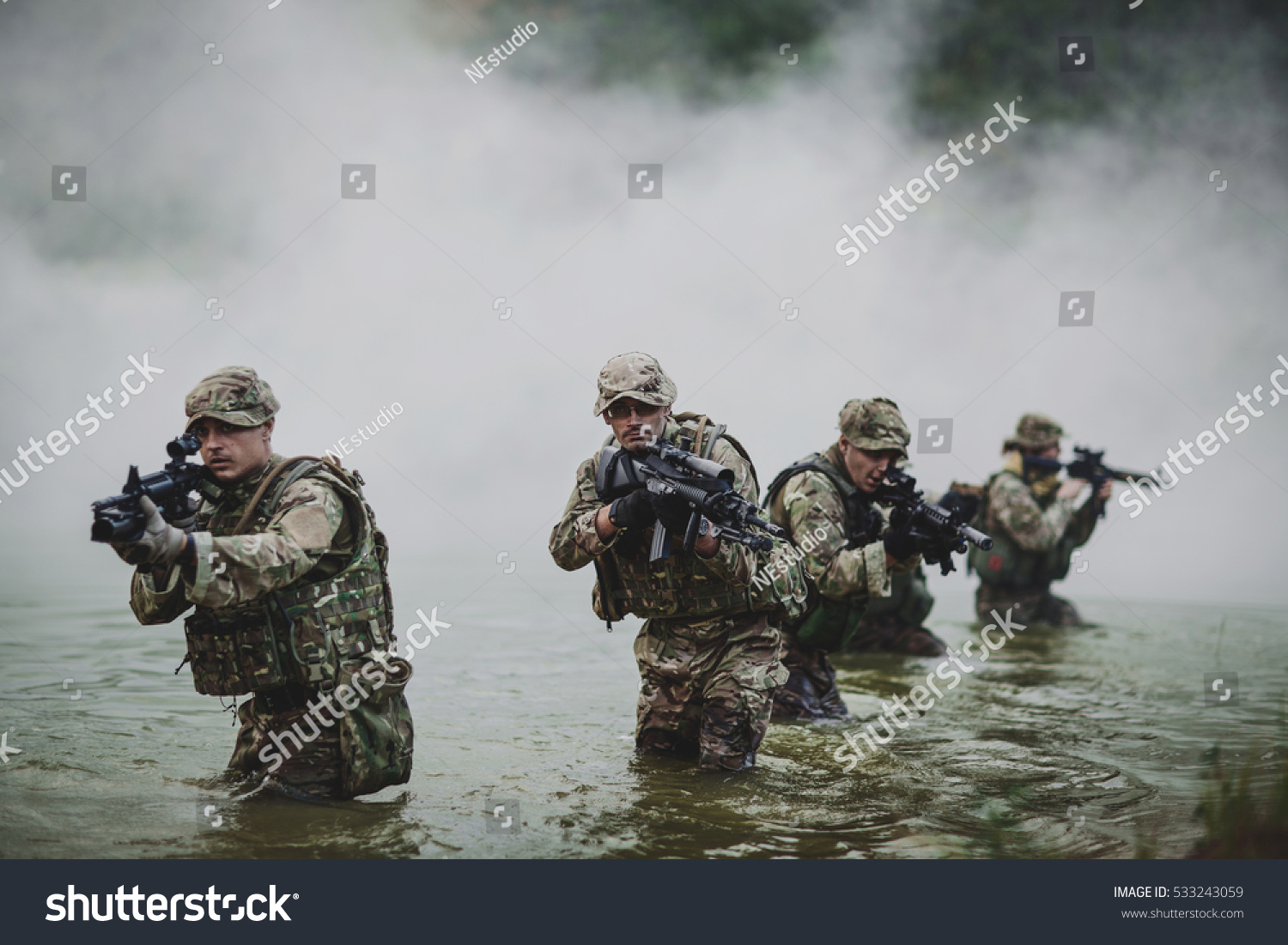 British Special Forces Soldiers Weapon Take Stock Photo 533243059 ...