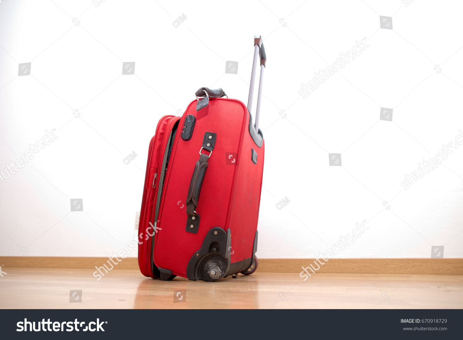 luggage wheel broken