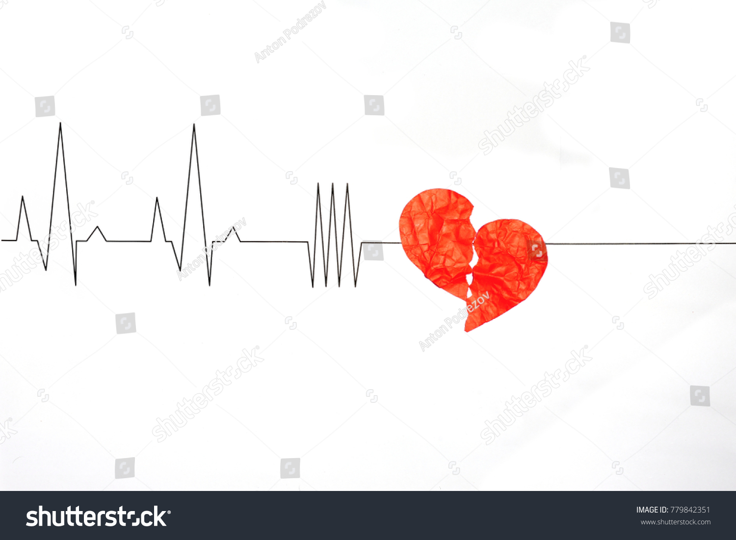 Broken Heart Breakup Concept Separation Infarction Stock Illustration 779842351 Shutterstock 1412