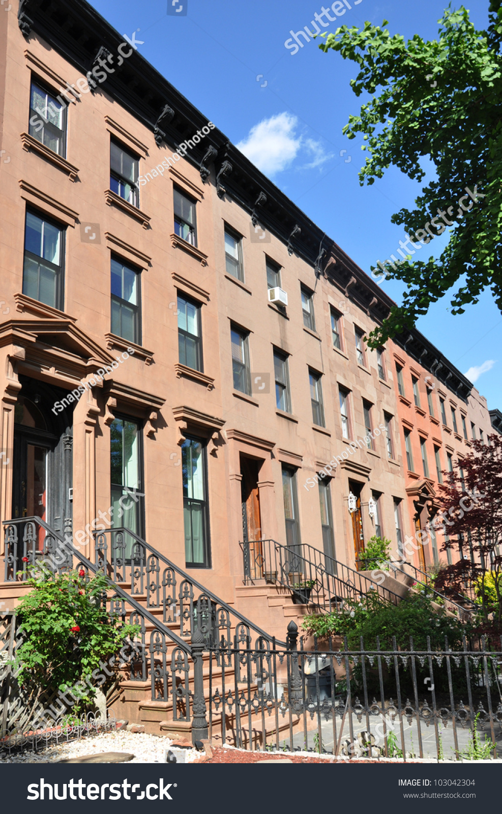 Brownstone Home In Brooklyn New York Stock Photo 103042304 : Shutterstock