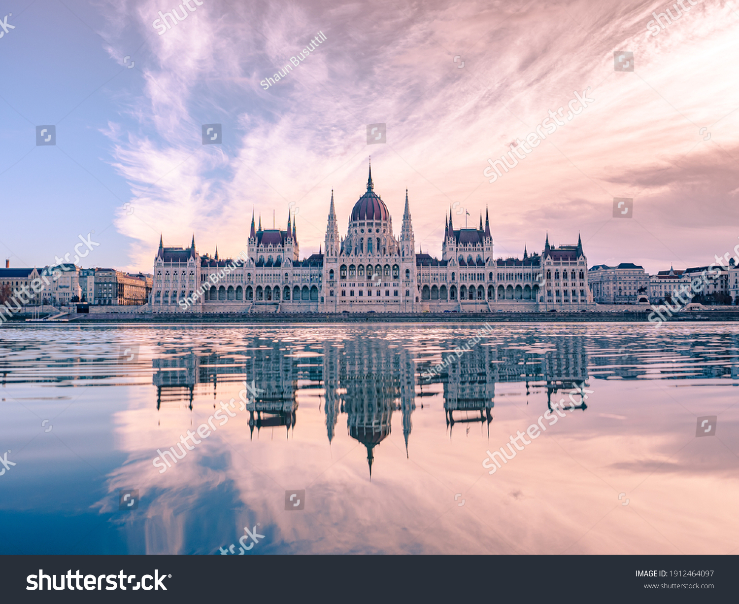 Budapest Parliament Building Pink Clouds Sunrise Stock Photo (edit Now 