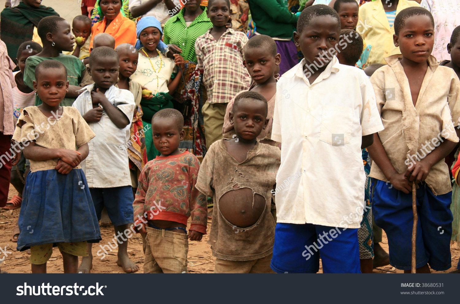 Busanza, Kisoro, Uganda - Nov 2 : Refugees From Democratic Republic Of ...