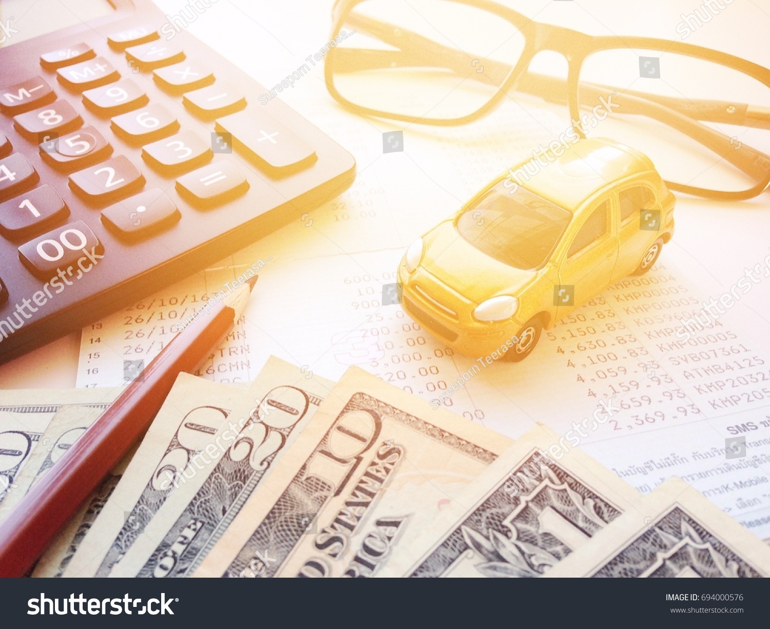 20,739 Credit bank car Images, Stock Photos & Vectors | Shutterstock