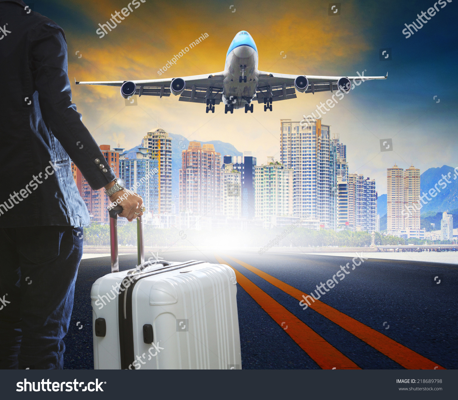 Business Man Luggage Standing On Airport Stock Photo 218689798 ...