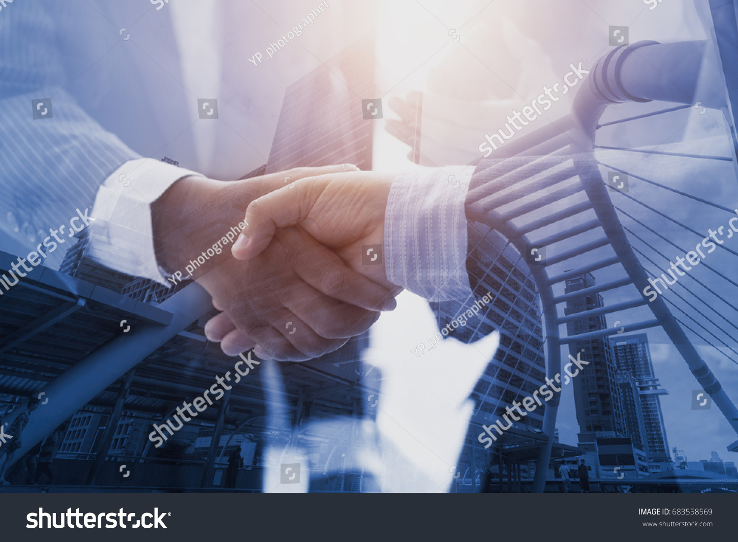 Business People Shaking Hands City On Stock Photo 683558569 | Shutterstock