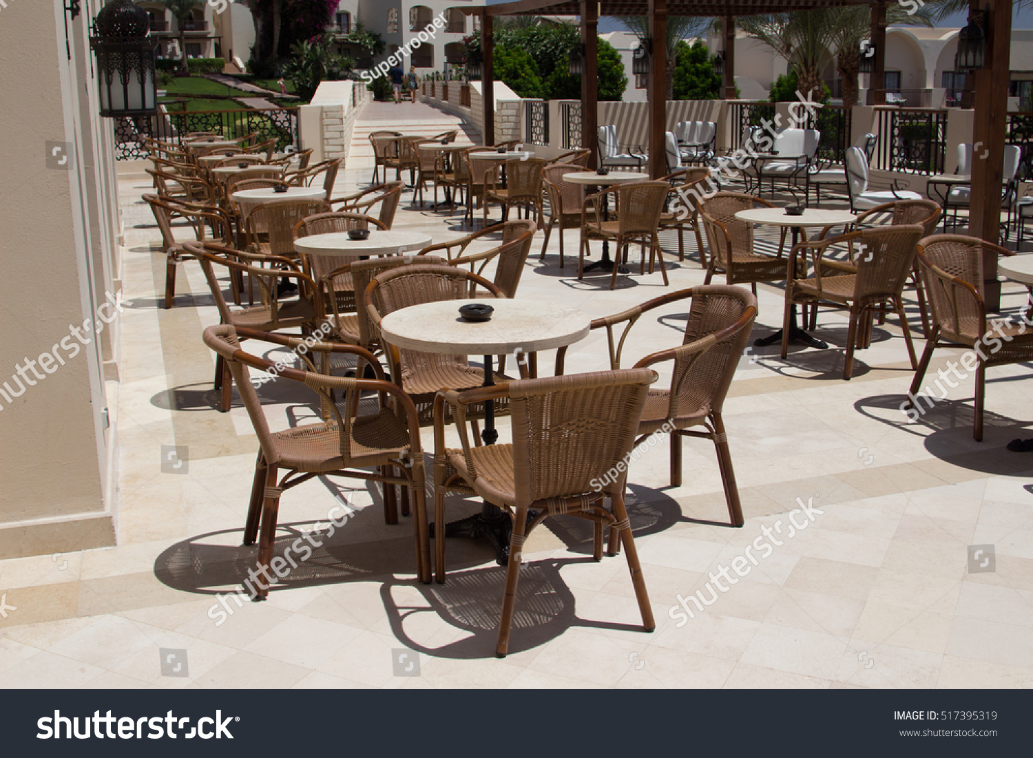 Cafeteria Outdoor Cafe Tables Chairs Outdoor Stockfoto