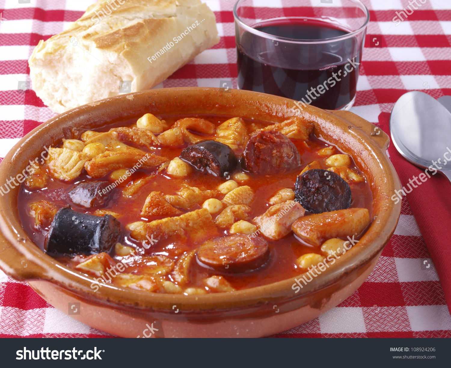 Callos La Typical Dish Madrid Main Transportation Stock Image