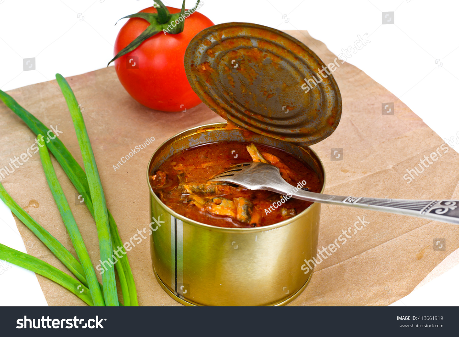 Cooking soup from sprats in tomato sauce Cooking soup from sprats in tomato sauce