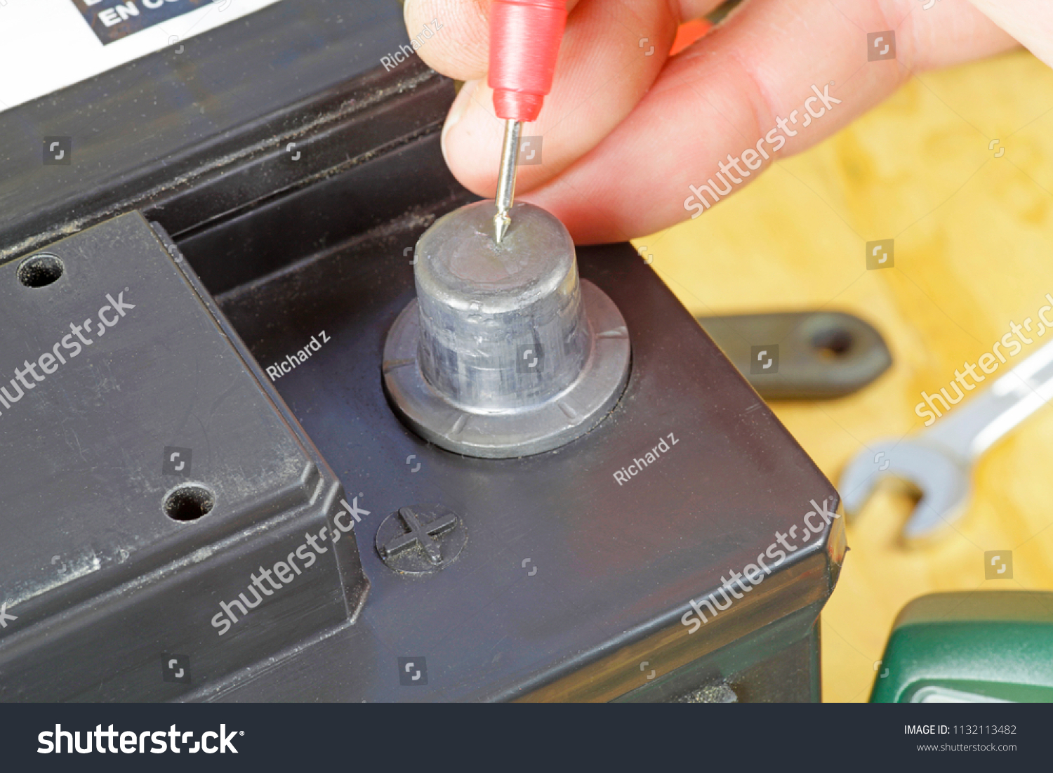 car battery multi terminal