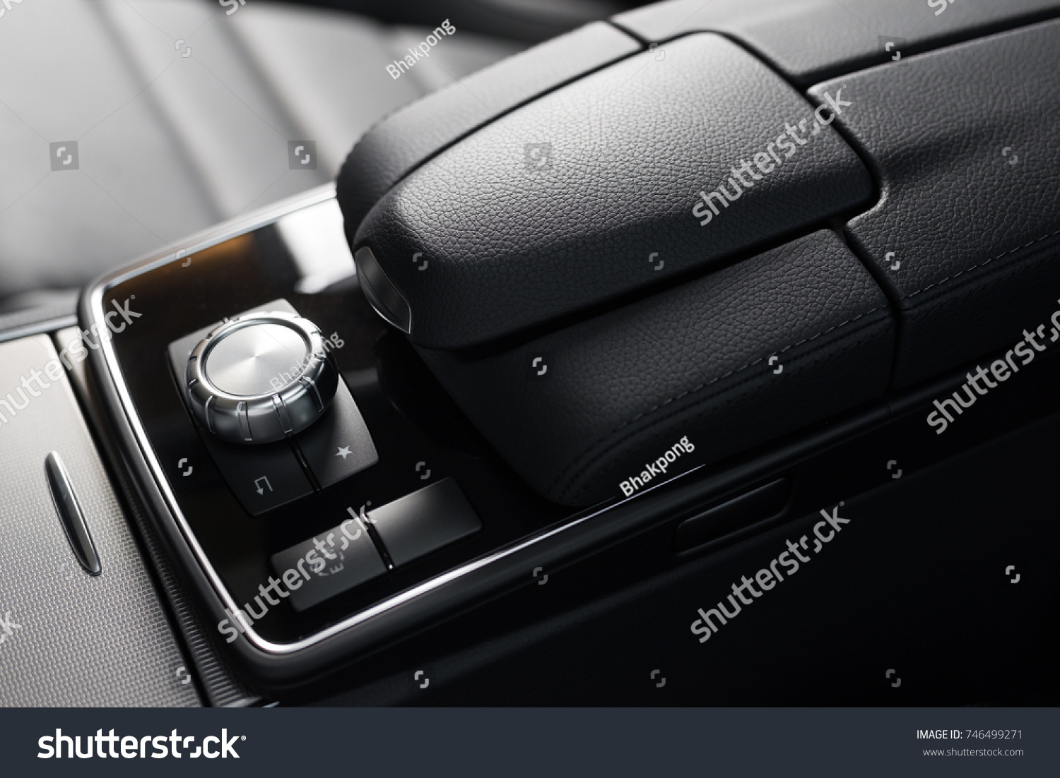 Car centre console Images, Stock Photos & Vectors Shutterstock