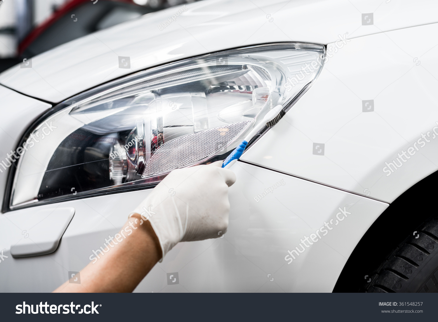 Car Detailing Series : Worker Cleaning White Car Stock Photo 361548257 ...