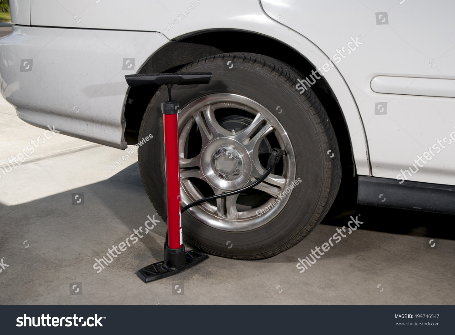 can you pump up a car tire with a bike pump