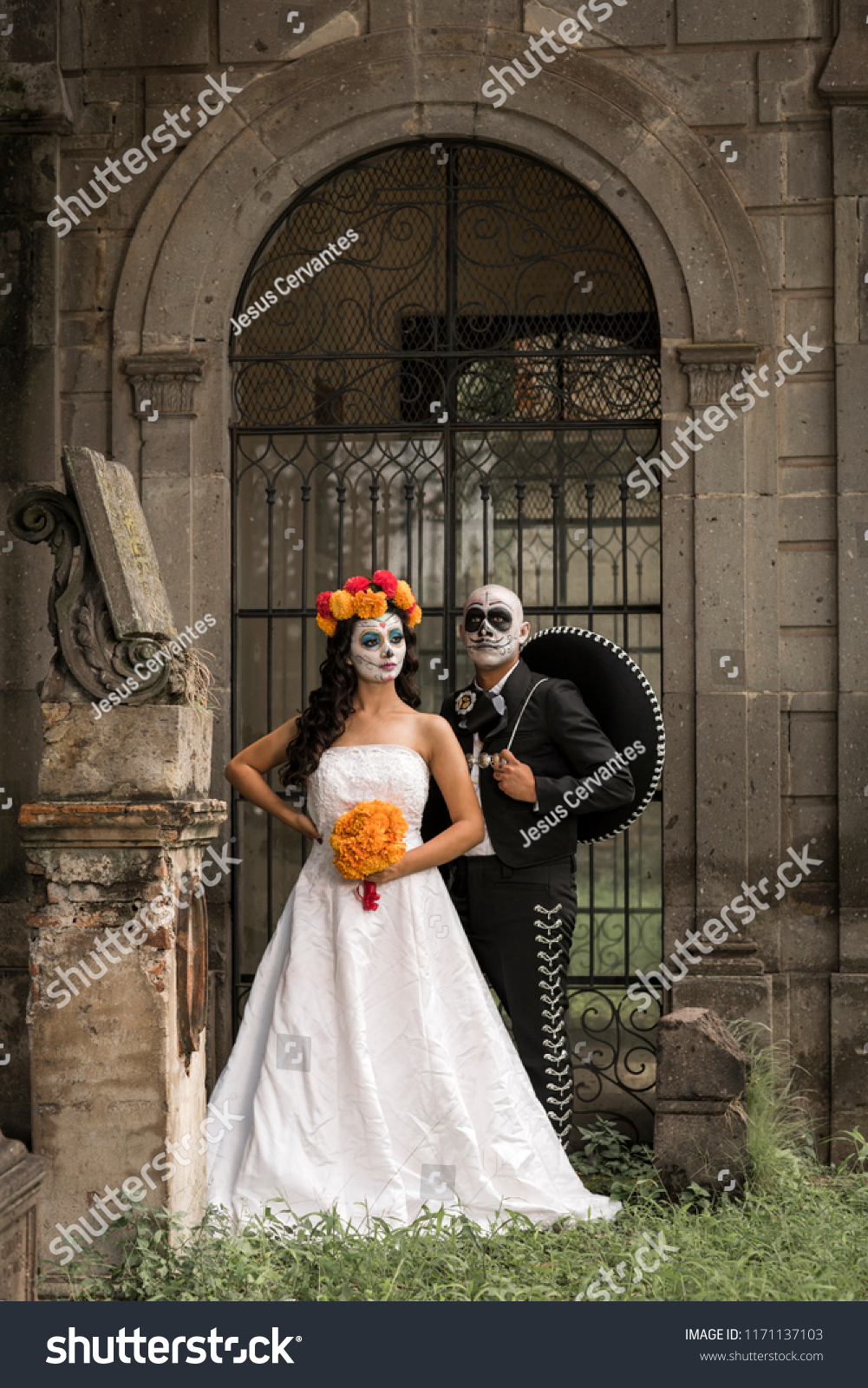 Catrin Catrina Cemetery Wedding Dresses Old Holidays Stock Image