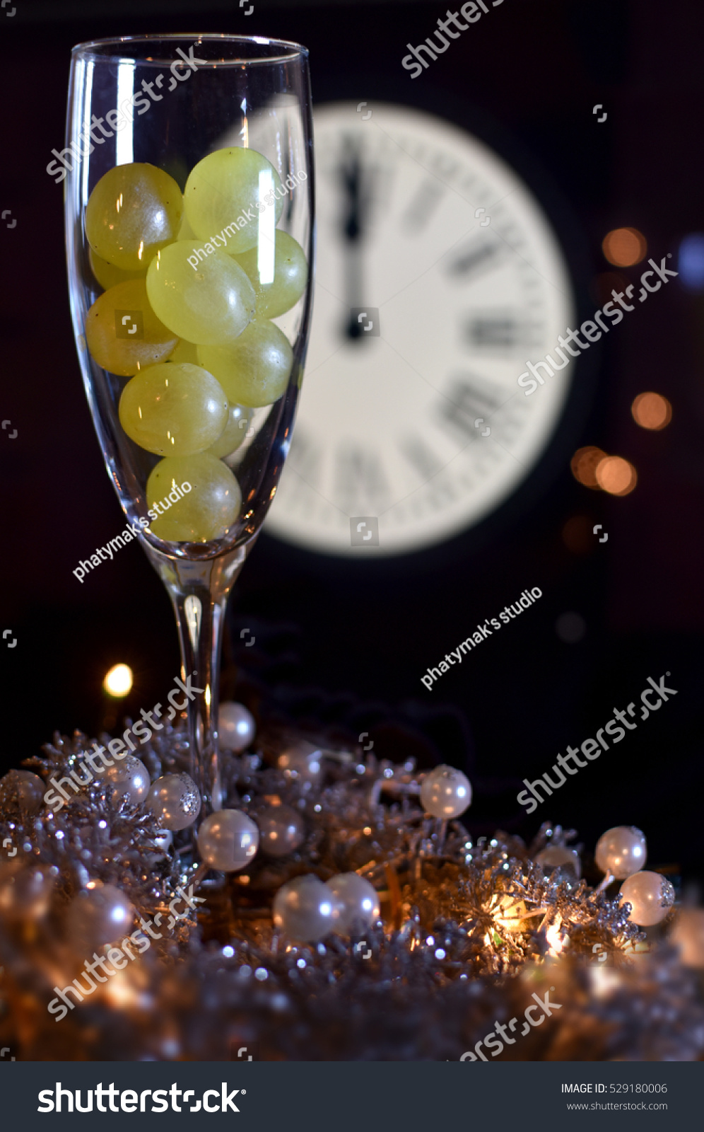Celebration Of The New Year, Tradition Of Twelve Grapes Of Luck With ...
